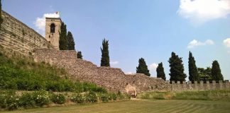 Riflessi rinascimentali: domenica si dipinge al tramonto al Castello di Cavriana