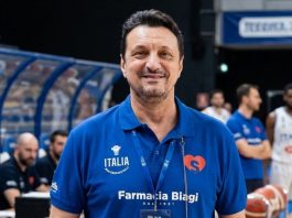 Moglia, dalle sfide sul parquet alla panchina azzurra: nuova avventura di Fausto Bernardelli
