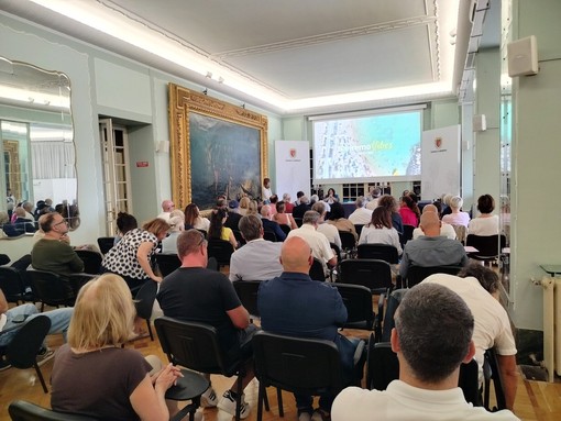 I riflettori dell'estate si accendono sui 300 eventi di Sanremo copertina