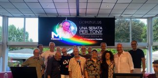In tanti al Mascara per l’omaggio a Tony Caranci: alla consolle gli amici dj