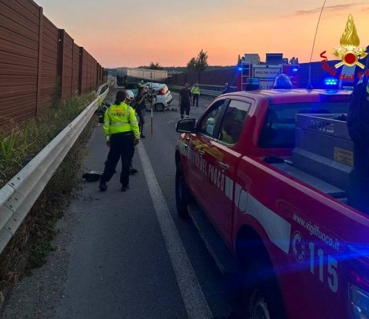 Auto contro camion sulla tangenziale di Guidizzolo: muore un ragazzo di 19 anni