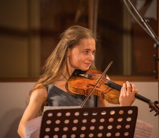 Sustinente, la magia del violino di Madara Liepina chiude la rassegna “Giovani Talenti”