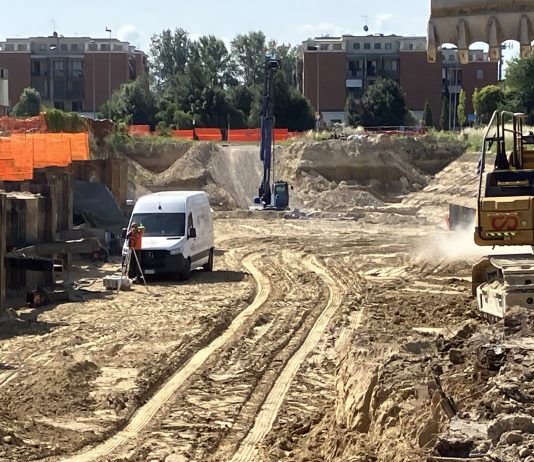 Raddoppio Piadena-Mantova: via agli scavi del sottopasso accanto al cimitero di Mantova