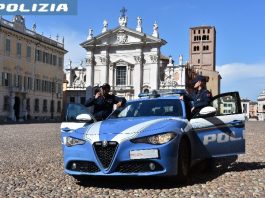 Mantova, aggredisce agenti e devasta la Questura: 25enne arrestato dalla Polizia