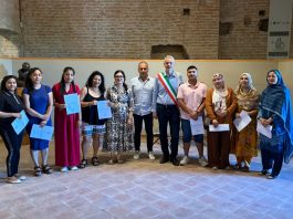 Borgo Mantovano, consegnati certificati corso di alfabetizzazione lingua italiana
