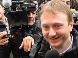Garlasco, Alberto Stasi e il primo giorno fuori dal carcere: cosa può fare