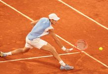 Arnaldi si ritira dal Roland Garros, ipotesi virus. Il medico-fisiatra: “Ha portato l’organismo al limite”