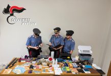 Curtatone, i Carabinieri smantellano spaccio di droga online: arrestato un 19enne