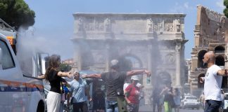 Caldo record, oggi 25 città in allerta rossa. L’allarme: 10mila morti in Europa tra giugno e luglio