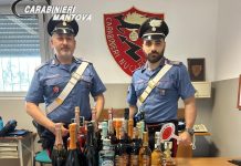 Castiglione, rubano 2mila euro di alcolici: denunciati cinque giovanissimi, anche un 16enne