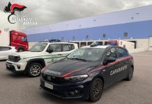 Castiglione, 55enne corriere ferito alla mano durante lo scarico merci
