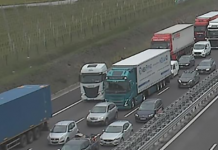 Autista 74enne ferito in incidente con camion sulla A22
