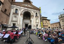 Il temporale fa posticipare il Concerto del 2 Giugno. Ma poi partono gli applausi
