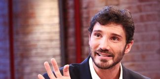 Sanremo 2027, De Martino annuncia le date: dal 16 al 20 febbraio
