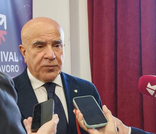 Strage braccianti, De Luca (Consulenti lavoro): “Aberrante, fenomeno da stroncare”