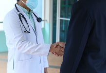Salute della famiglia: perché i genitori lombardi cercano un “pacchetto unico” per i figli