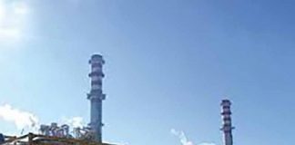 Enipower, sale sul ponteggio e minaccia di suicidarsi: salvato dopo il dialogo coi soccorritori