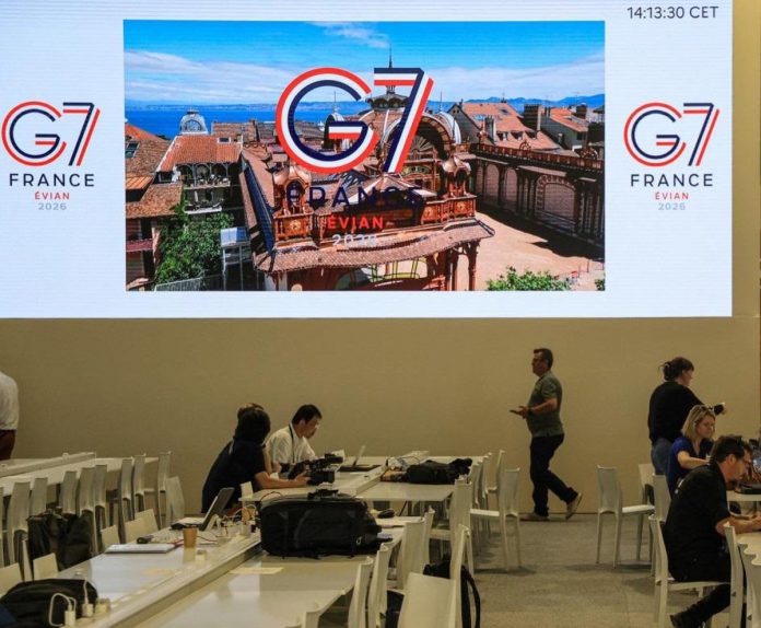 evian_g7_afp