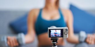 Social, abuso di Instagram può alterare la percezione del proprio corpo, lo studio
