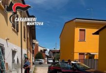 Moglia, accoltella il fratello davanti ai Carabinieri: arrestato per tentato omicidio