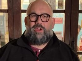 “Obeso e con spalle troppo larghe per risonanza magnetica”: l’odissea dell’attore Francesco Chiantese