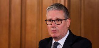 Starmer: “Intercettata nella Manica una petroliera della flotta ombra russa”