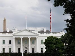 FBI sventa attentato alla Casa Bianca: piano con droni esplosivi e cecchini durante l’evento UFC di Trump