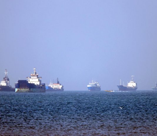 Iran, prime petroliere di Teheran lasciano l’area del Golfo dopo blocco Usa