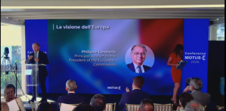 Auto, Lamberts: “Spetta ai legislatori decidere cosa fare per la competitività europea”