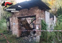 Suzzara, a fuoco casa disabitata: indagini in corso per stabilire cause dell’incendio