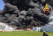 Incendio Versalis, Uil FP Vigili del Fuoco: “Emergenza organici a Mantova”