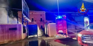 Palermo, nuovo incendio a ‘Sicily by car’ di Dragotto: distrutte diverse auto