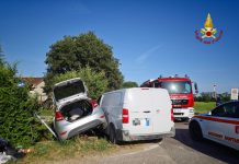 Roverbella, scontro all’incrocio: tre feriti, una donna è grave