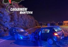 Pauroso schianto nella notte in viale della Favorita: quattro persone all’ospedale