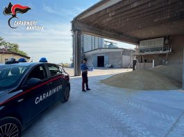 Castellucchio, cade da una scaletta mentre pulisce una finestra: lavoratrice in ospedale
