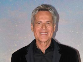 Claudio Baglioni fermato dalla polmonite, il ‘GrandTour La vita è adesso’ slitta al 2027