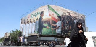 Iran, Teheran risponde ai raid Usa: missili contro Kuwait e Bahrain