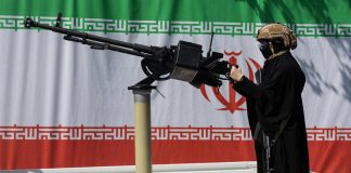 Iran, la risposta ai raid di Trump: Teheran attacca obiettivi Usa