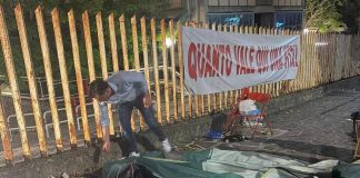 Isernia, dopo 167 notti all’addiaccio per difendere l’ospedale il sindaco toglie la tenda