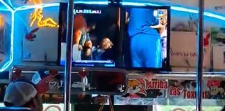 Mondiali, la trovata geniale di un autista in Messico: partite trasmesse sui bus