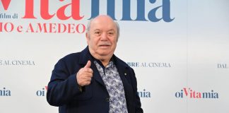 Lino Banfi compie 90 anni: “Il mio segreto? La burrata. Ora sogno un ruolo da cattivo”
