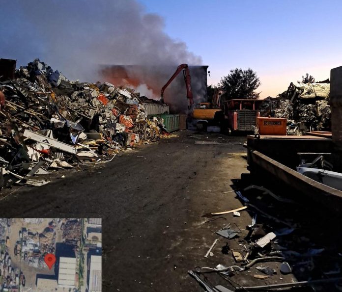 livorno_incendio_protezione_civile_toscana
