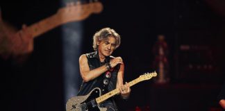 Ligabue riporta a San Siro i sogni di rock’n’roll: festa grande con la ‘Notte di Certe Notti’