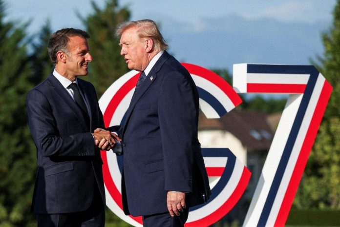 macron_trump_g7_sfondo_afp