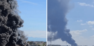 Mantova, incendio in stabilimento chimico: colonna di fumo visibile a distanza