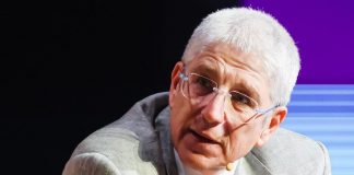Mario Giordano resta su Rete4, Fuori dal Coro non trasloca