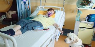 In Veneto prima chemio con cagnolina (Joy) al letto della paziente