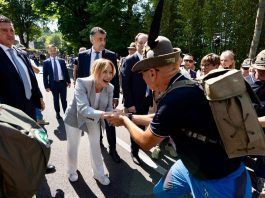 Italia-Usa, governo ‘smorza’ polemica con Trump. Meloni dagli Alpini: “Un po’ di sano orgoglio nazionale”