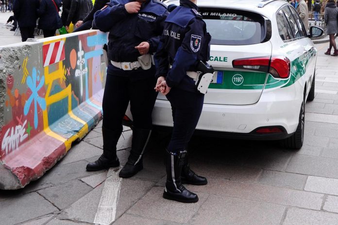 milano_polizia_localeftg