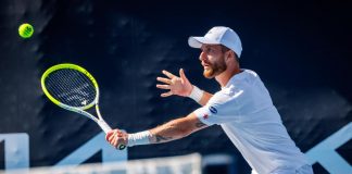 Moutet vince al Queen’s, poi parolacce nell’intervista e rimprovero